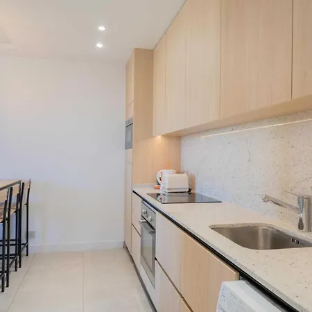 Charming - 2bdr-6p - Tropez-port Apartment *