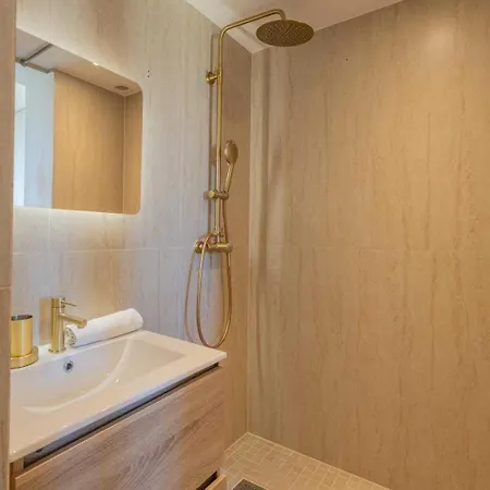 Charming - 2bdr-6p - Tropez-port
